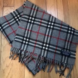 100% Authentic Burberry Wool Scarf